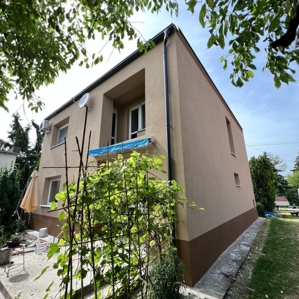 zateplovacie-prace-a-zateplenie-strechy-3--img_4052_810_1080.jpeg